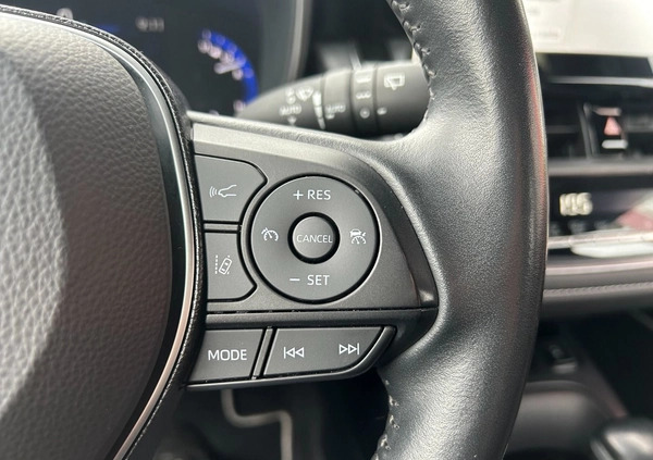 Volvo XC 60 cena 139900 przebieg: 140949, rok produkcji 2018 z Świnoujście małe 326